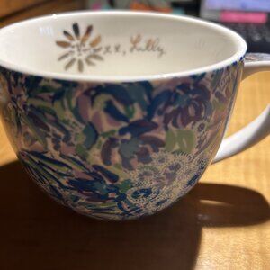 Lilly Pulitzer 12 Ounce Blue Ceramic Coffee Mug or Tea Cup